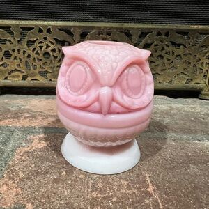 Vintage Fenton Pink Slag Glass Owl Fairy Lamp ***Sold***